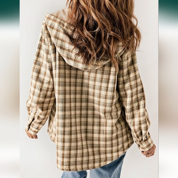 Cute Shacket - Picture 3 of 3